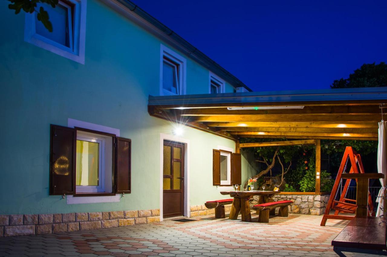 Vacation Home Tea Senj  Eksteriør bilde